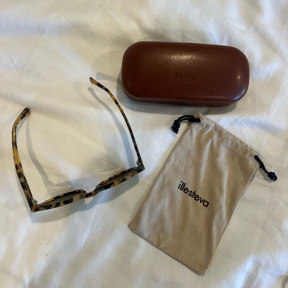 Illesteva Leonard Sunglasses - Picture 2 of 10